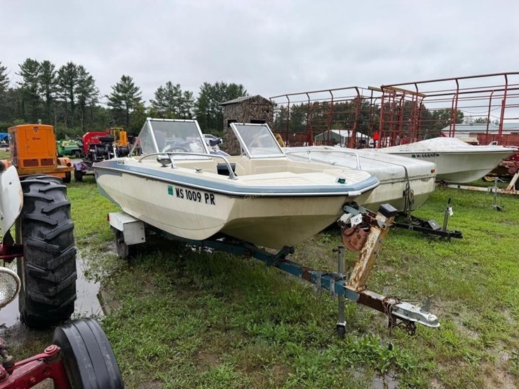 1972-glastron-v156-boat-with-trailer-image-1