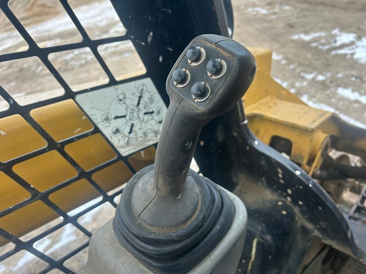 2013-caterpillar-289d-image-42