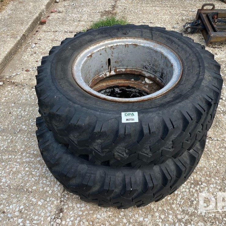 Truck Tires (JN2731)