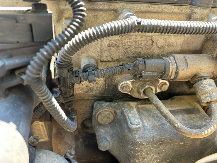 2016-western-star-4700sb-image-12