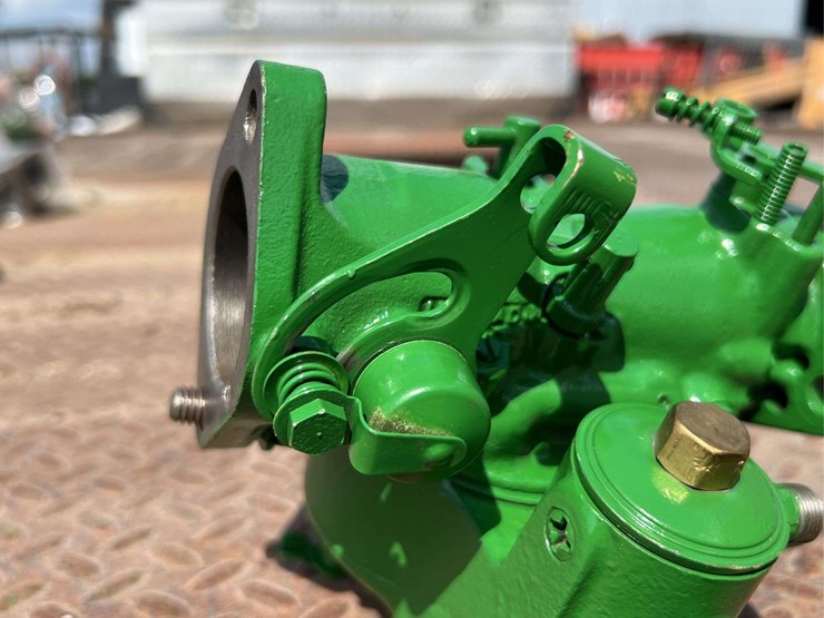 marvel-schebler-dltx-72-carburetor-image-14