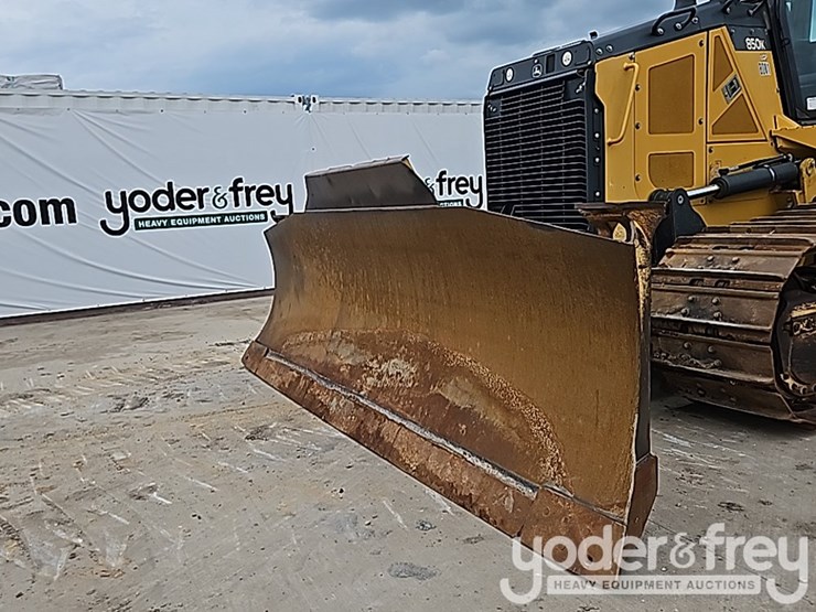 2018-deere-850k-image-20