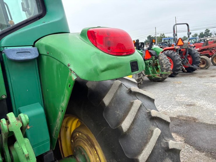 john-deere-6320-image-24