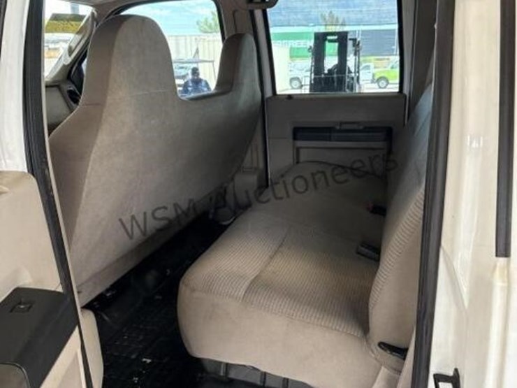 2008-ford-f250-image-26
