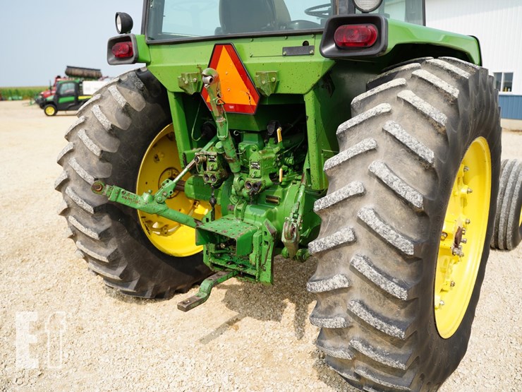 1976-john-deere-4230-image-22