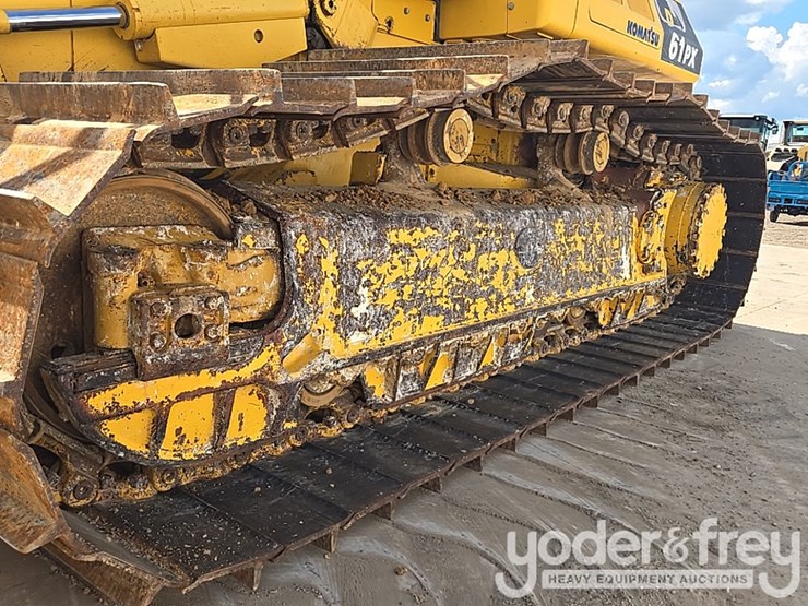 2021-komatsu-d61px-24-image-17