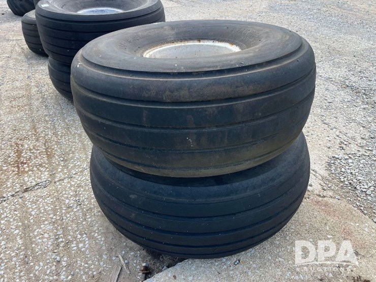 flotation-tires-(jn2730)-image-2
