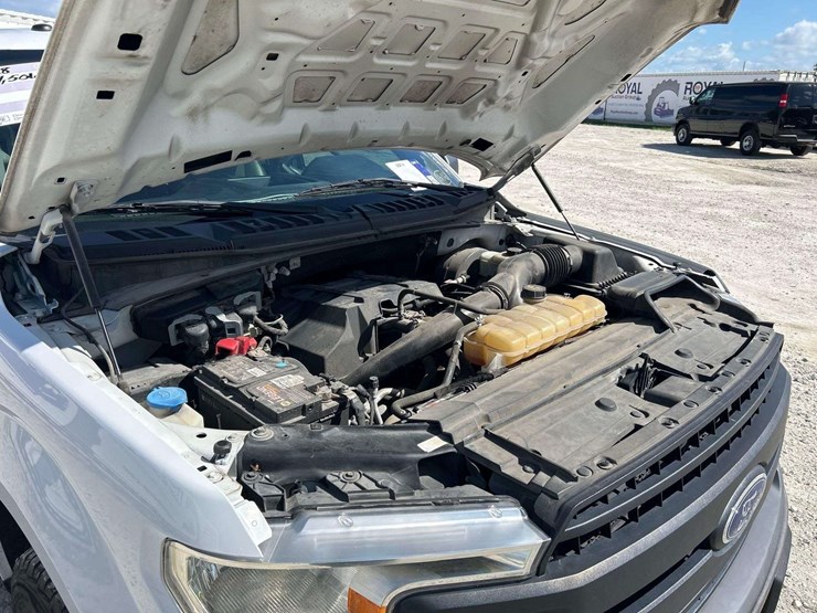 2018-ford-f150-image-8