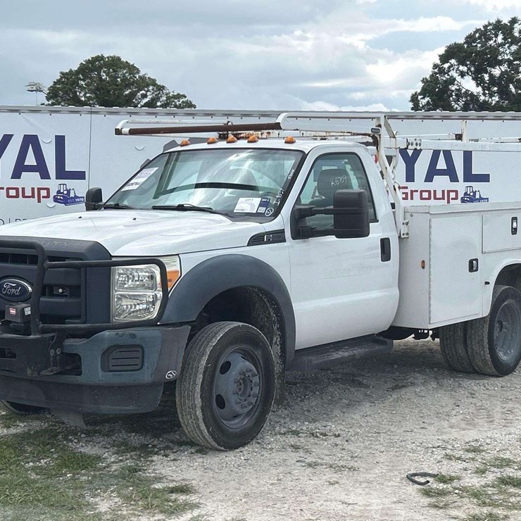 2015 FORD F550