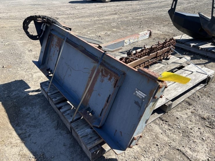 bobcat-lt-204-trencher-image-3