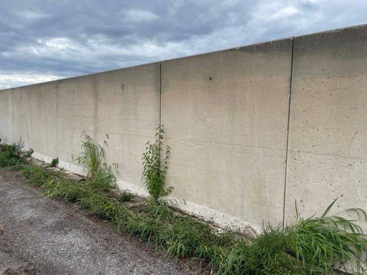 bunker-t--walls-(120'-+/--total)---off-site-image-4