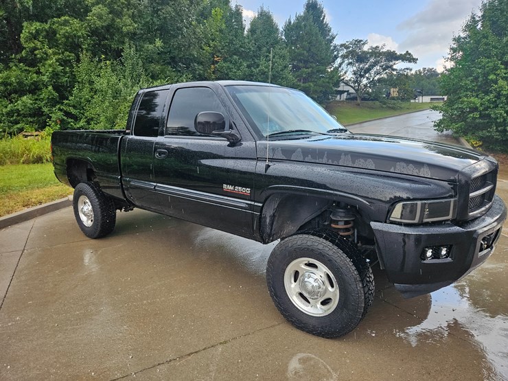 #18968-•-2002-dodge-ram-2500-pickup-truck-image-67