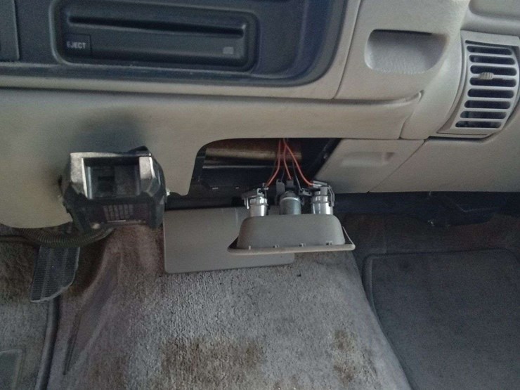 1998-gmc-yukon-image-12