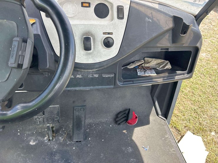 2018-club-car-carryall-500-electric-utility-cart-image-12