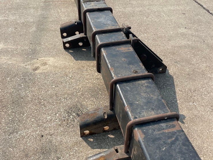 hiniker-16-1/2ft-tool-bar-image-7