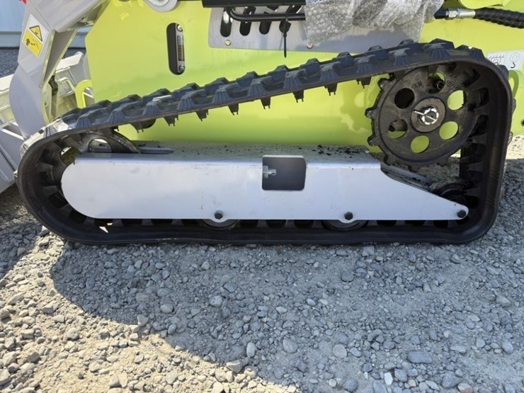 2025-starvox-sv-480-mini-compact-track-loader-image-13