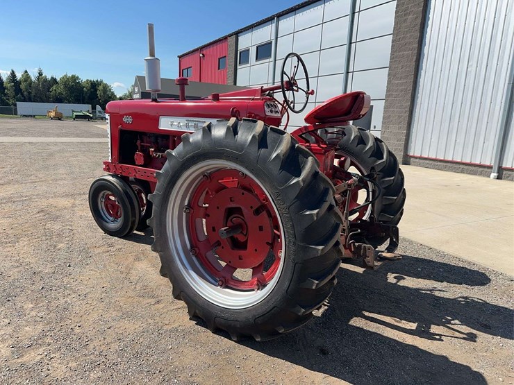 1955-farmall-400-2wd-tractor-image-4