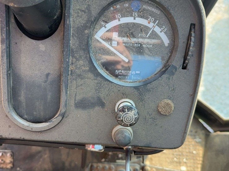 john-deere-4230-image-15