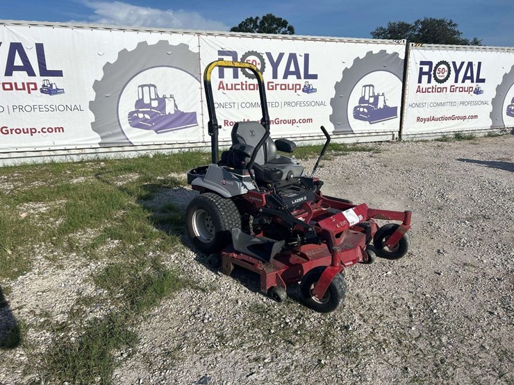 2006-husqvarna-yth2148b-riding-mower-image-2