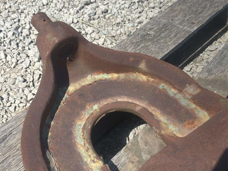 john-deere-model-a-wide-front-end-housing-image-15