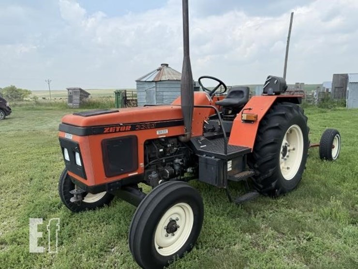 zetor-3320-image-1