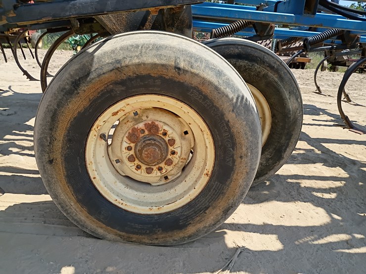 #18871-•-case-ih-tiger-mate-ii-cultivator-image-22