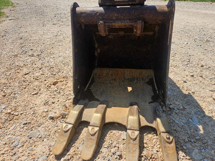 bobcat-325-image-77