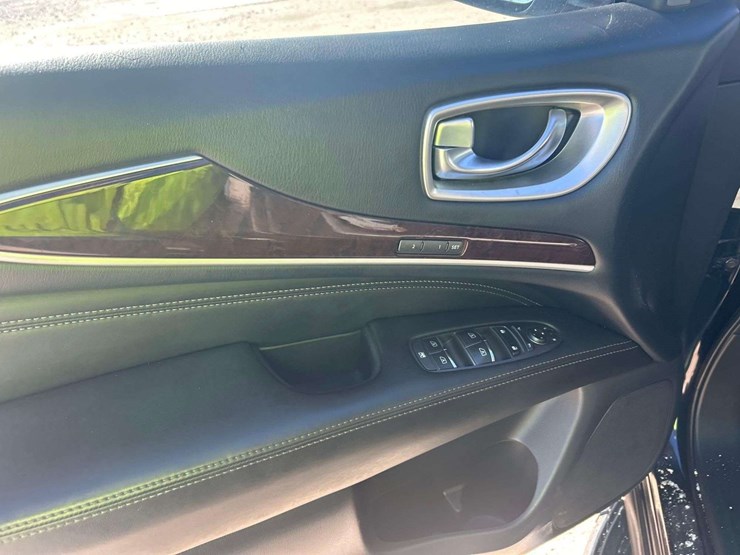 2018-infiniti-qx60-suv-image-11