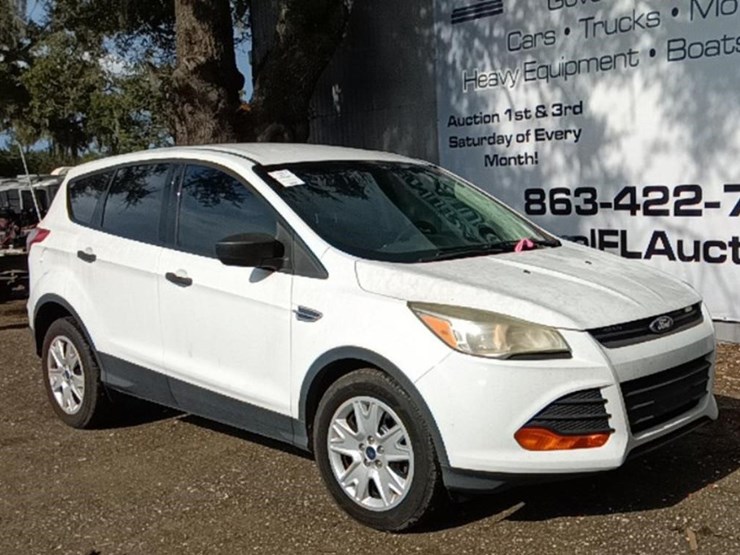 2015-ford-escape-image-2
