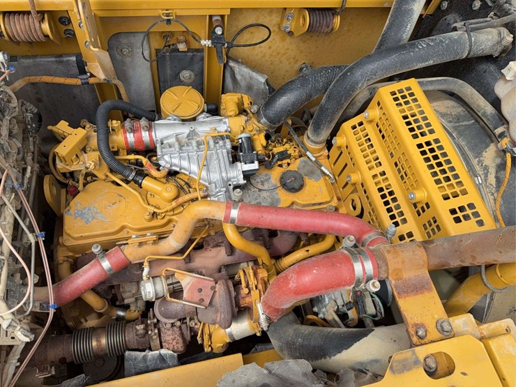 2013-caterpillar-329el-image-31