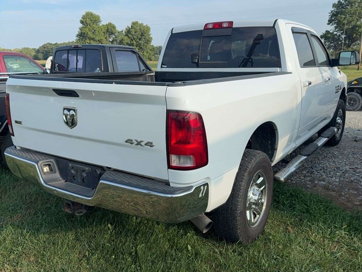 2017-dodge-ram-2500-image-3