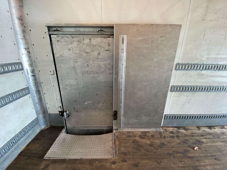 2015-international-durastar-4300-image-18