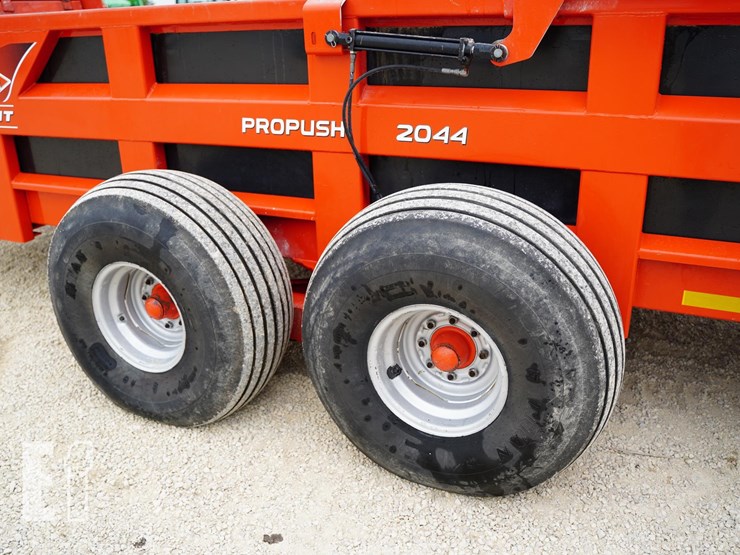 2009-kuhn-knight-2044-image-22