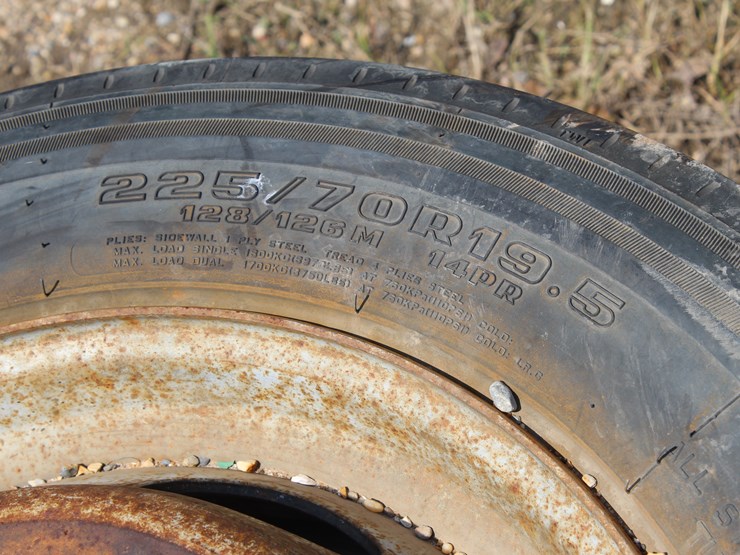 #79734-•-qty-2,-225/70r19.5,-10-lug-tires-and-rims-image-3