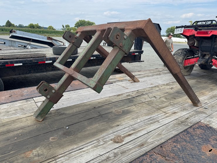 #362-•-3pt-bale-mover-image-4
