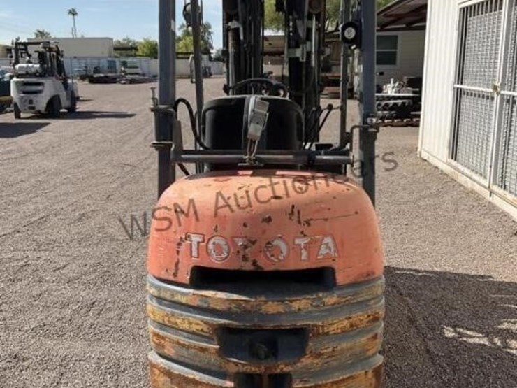 toyota-42-6fccu25-forklift-image-6