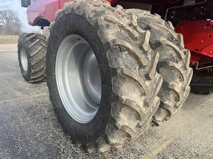 2022-case-ih-8250-image-13