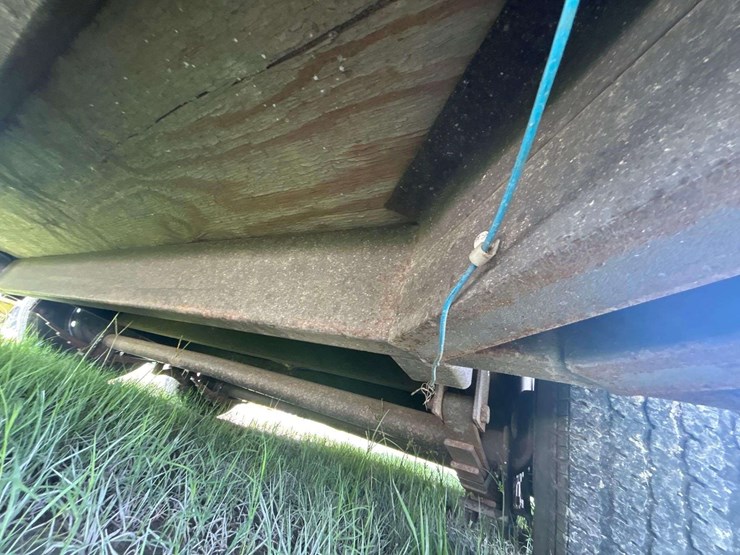22ft-t/a-enclosed-cargo-trailer-image-17