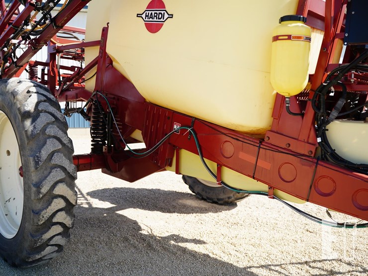 hardi-commander-1500-image-15