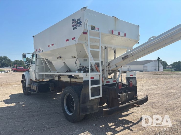 2000-ihc-4900-dry-tender-truck-(dr12098,-unit-25102)-image-11