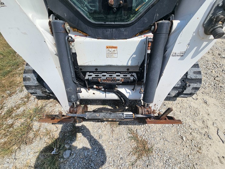 2019-bobcat-t870-image-56