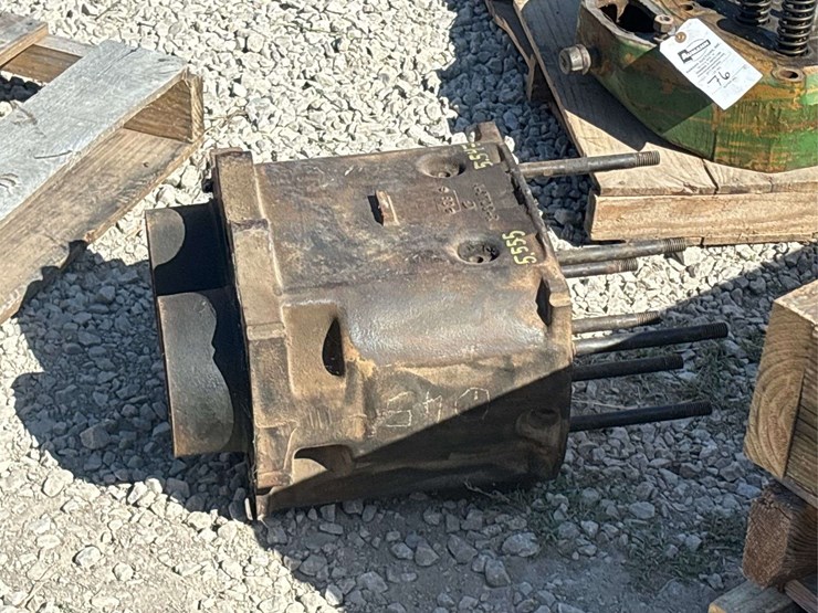 john-deere-model-a-block-image-7