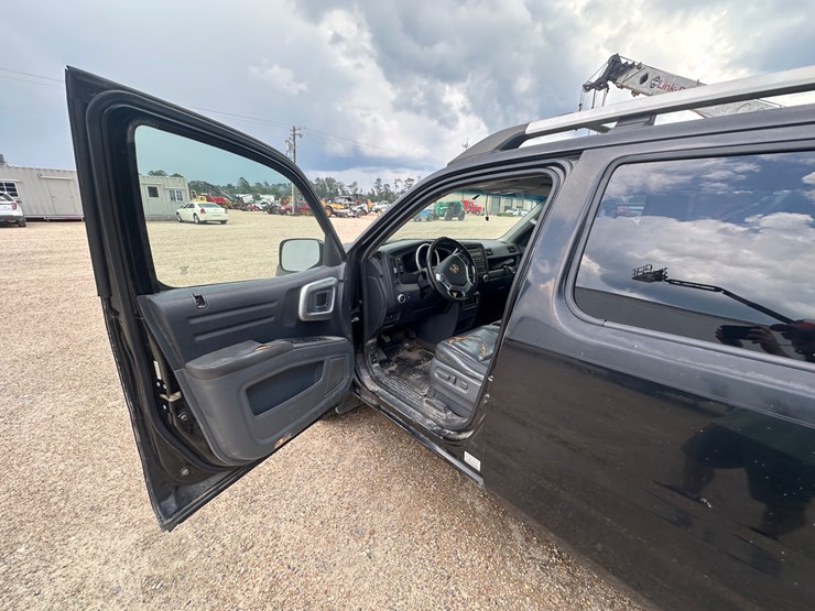 2008-honda-ridgeline-image-38