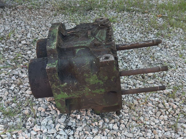 john-deere-model-70-block-image-7