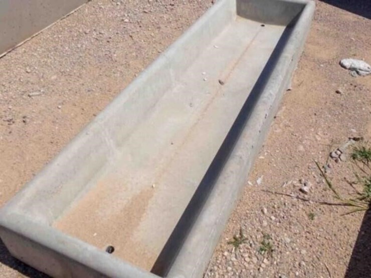 10'-concrete-water-trough-image-2