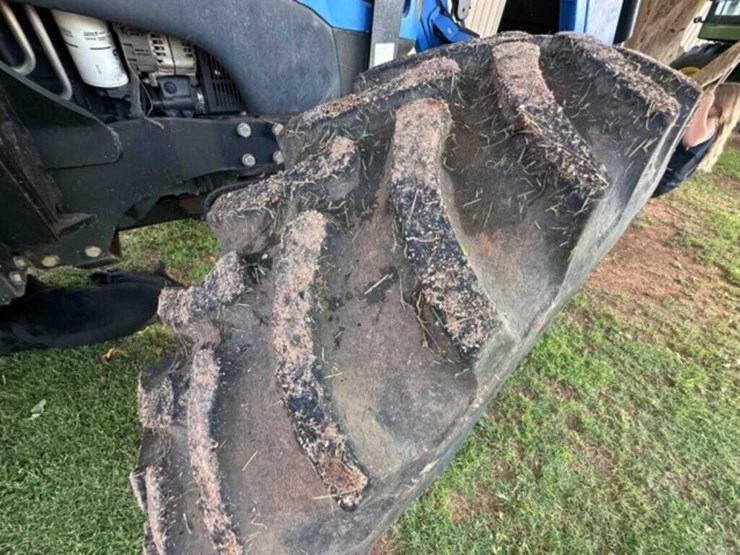 new-holland-t6050-image-24