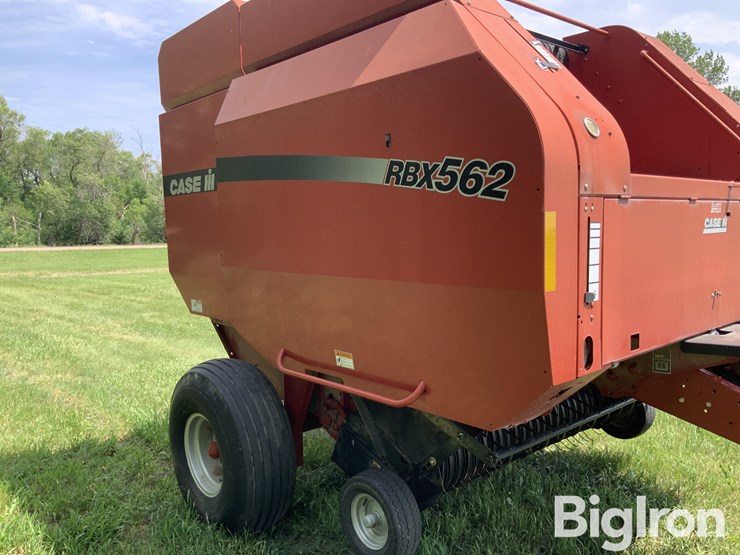 2003-case-ih-rbx562-image-14