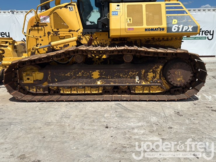 2016-komatsu-d61px-24-image-9