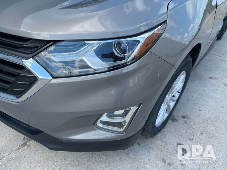 2018-chevrolet-equinox-lt-image-22