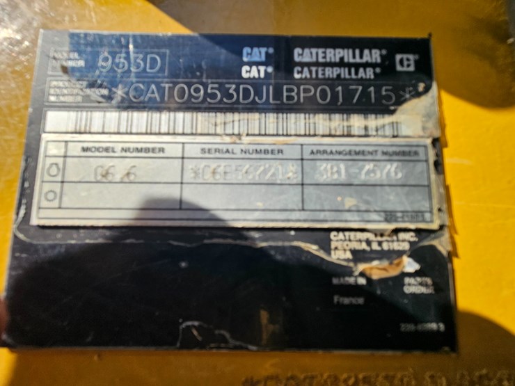 2014-caterpillar-953d-image-131